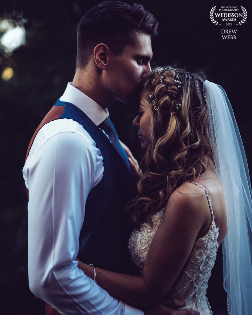 romantic wedding photographer milton keynes 